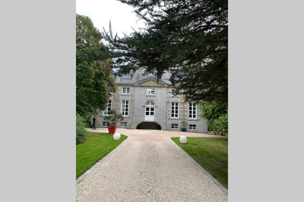 Le Logis K, Le Charme Au Coeur De Saint Pair Apartment Exterior photo