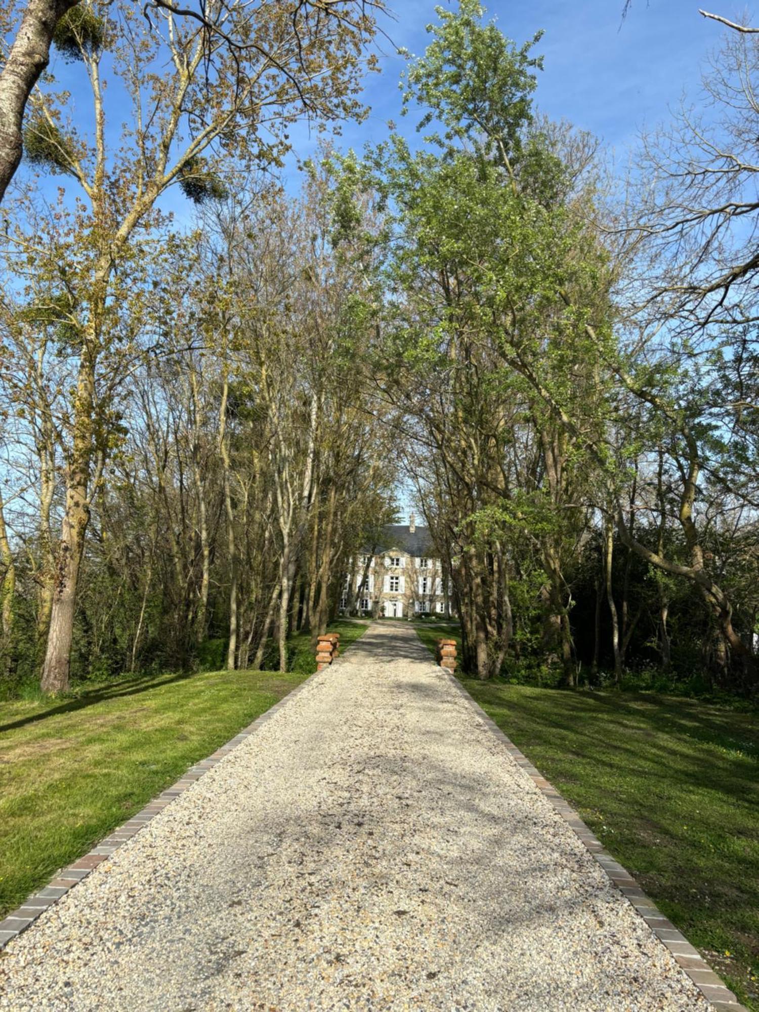 Le Logis K, Le Charme Au Coeur De Saint Pair Apartment Exterior photo